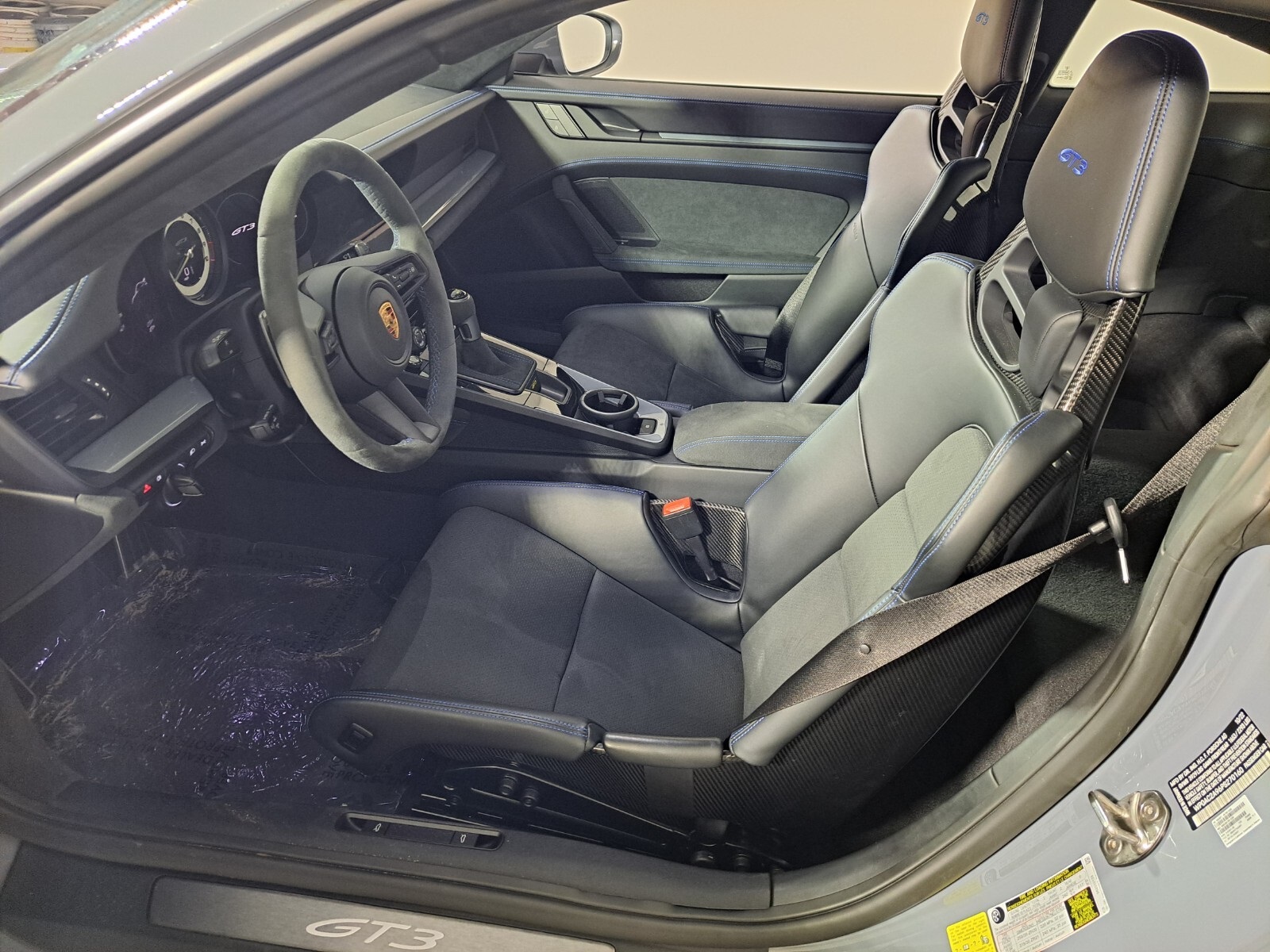 2023 Porsche 911 GT3 photo 12
