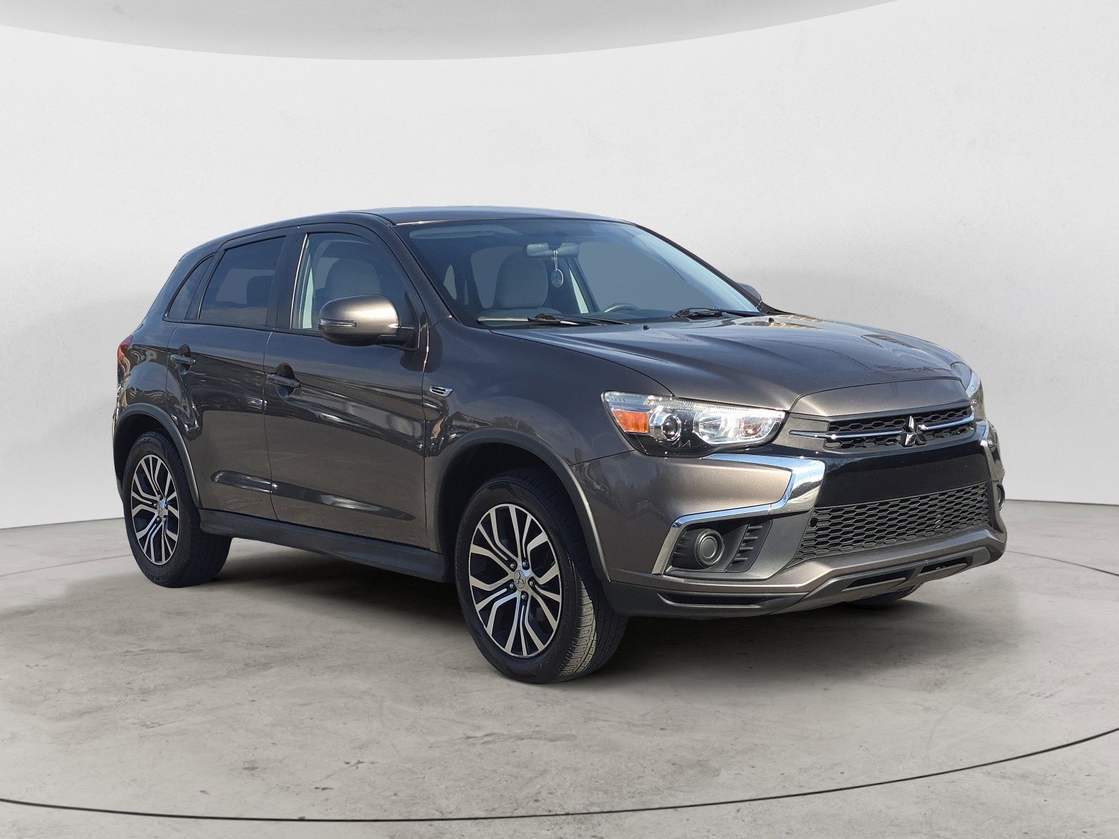 2018 Mitsubishi Outlander Sport ES's photo