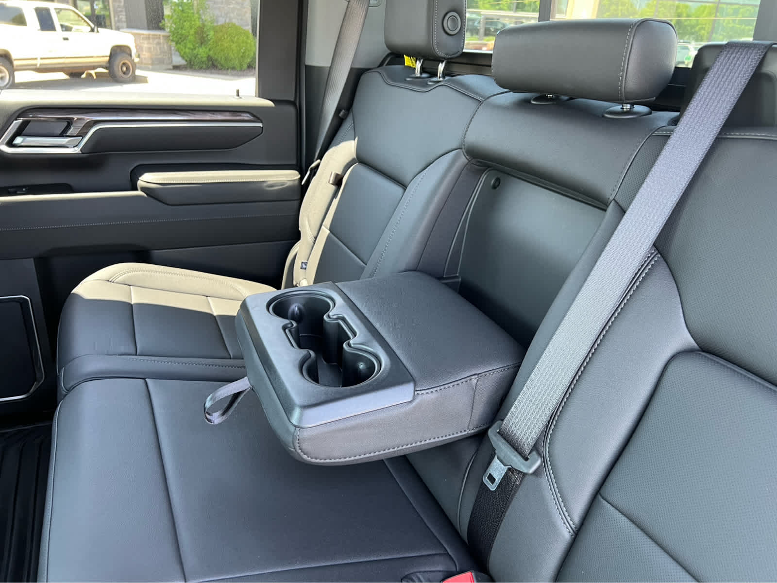 2025 Chevrolet Silverado 3500HD photo 32