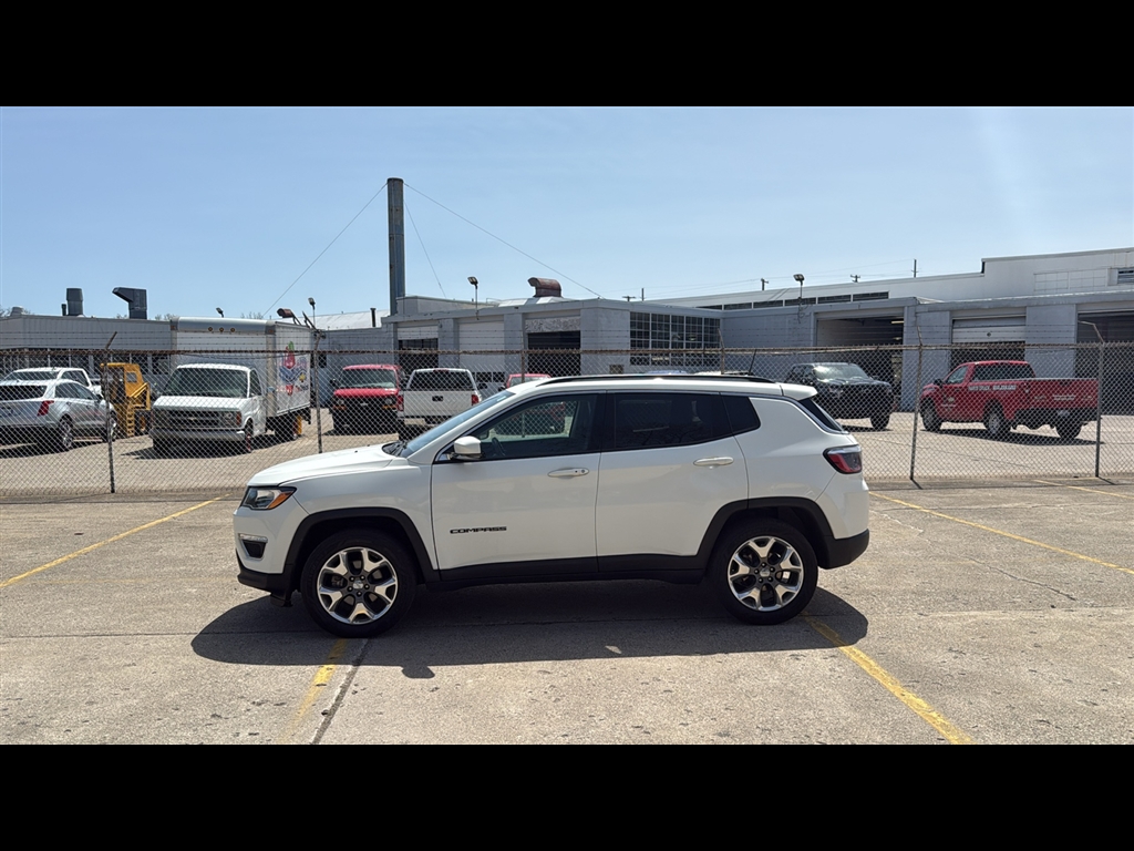 2021 Jeep Compass Limited photo 3