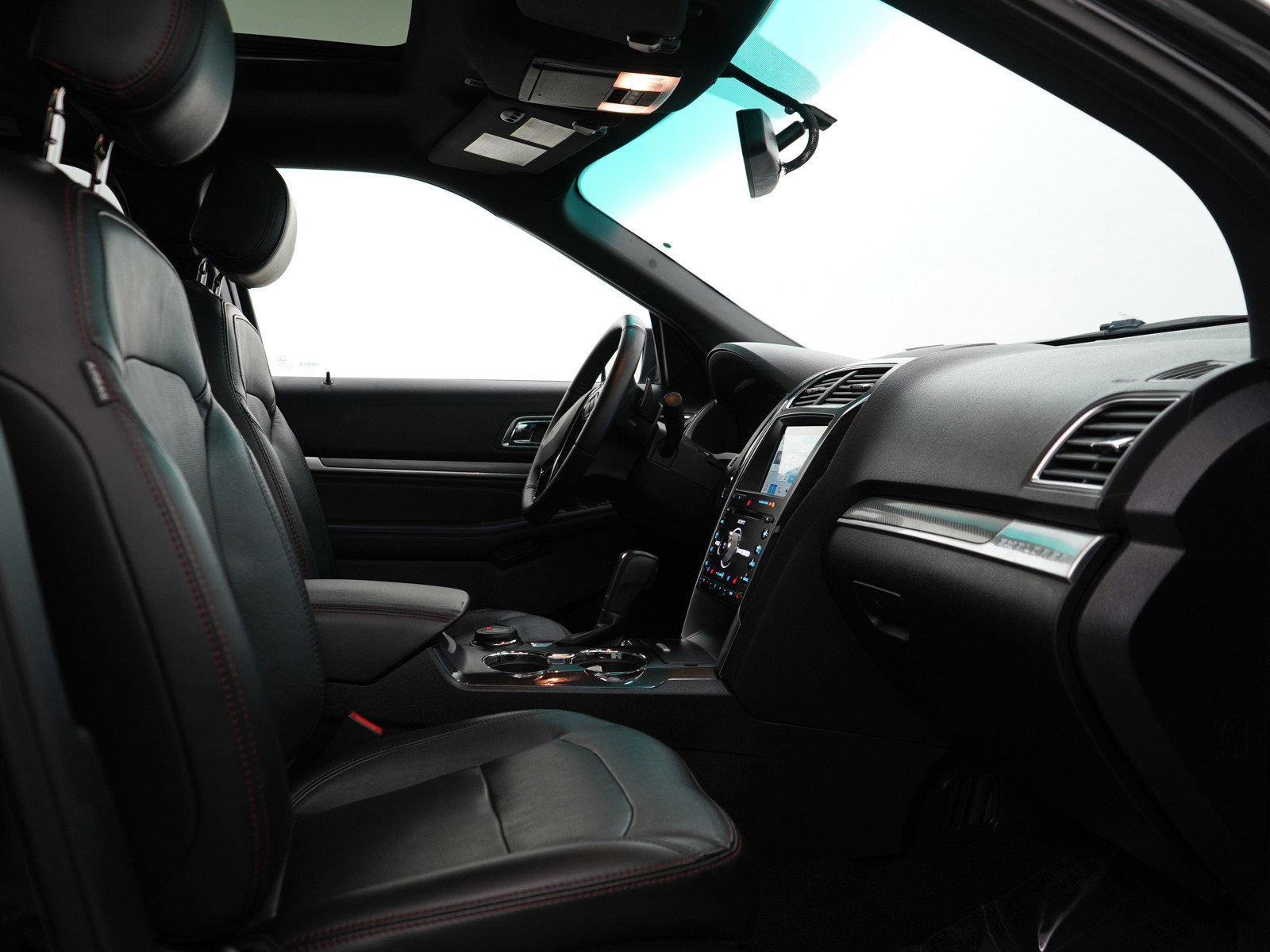 2017 Ford Explorer Sport photo 10