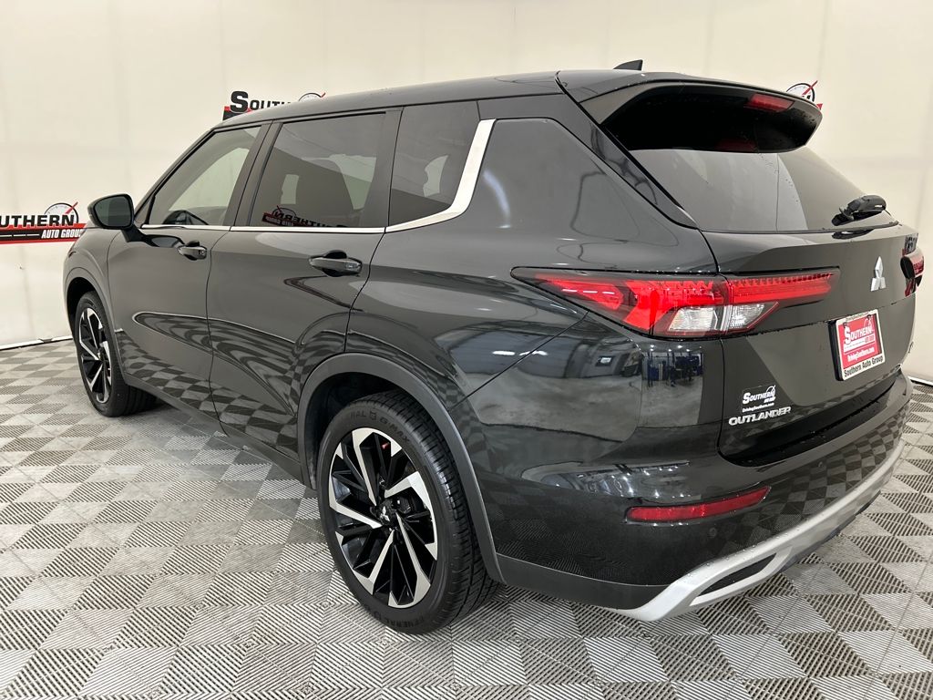 2022 Mitsubishi Outlander SE photo 17
