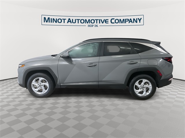 2024 Hyundai Tucson SEL photo 2