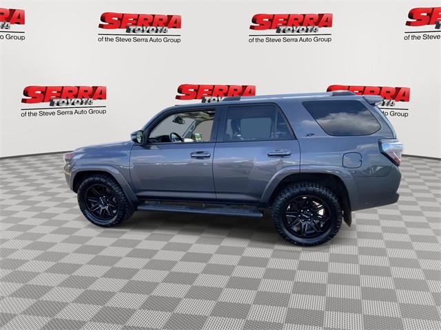 2022 Toyota 4Runner SR5 Premium photo 4