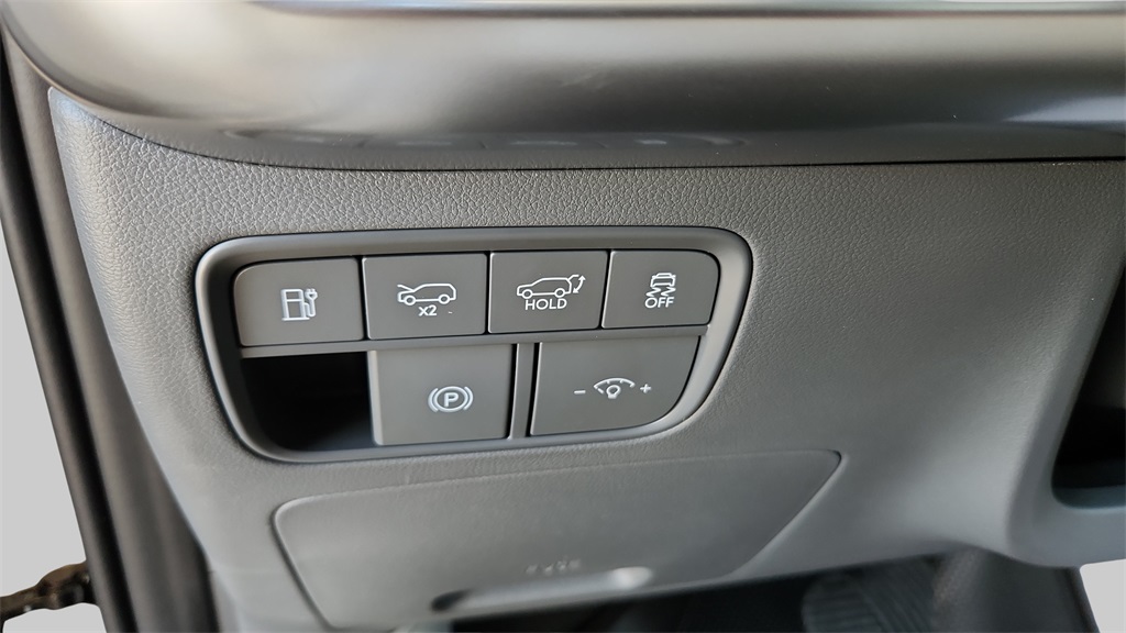2026 Hyundai Ioniq SEL photo 19