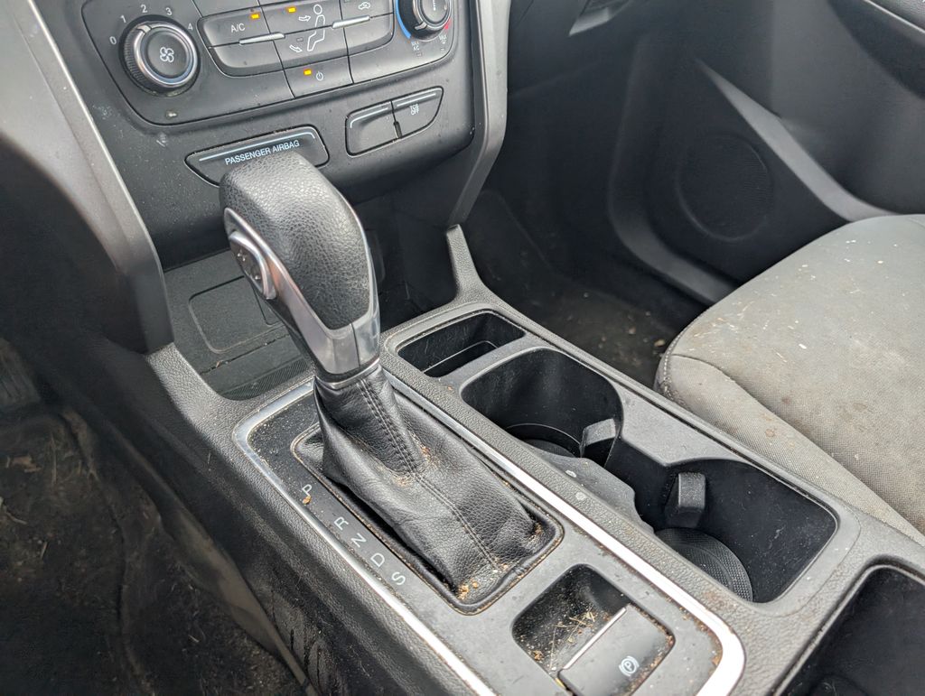 2018 Ford Escape S photo 15