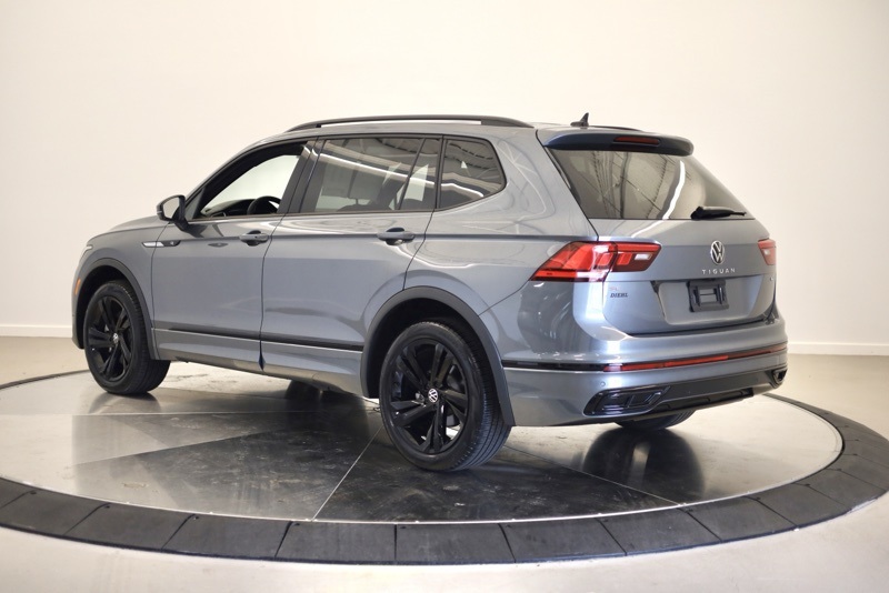 2024 Volkswagen Tiguan SE R-Line Black photo 4