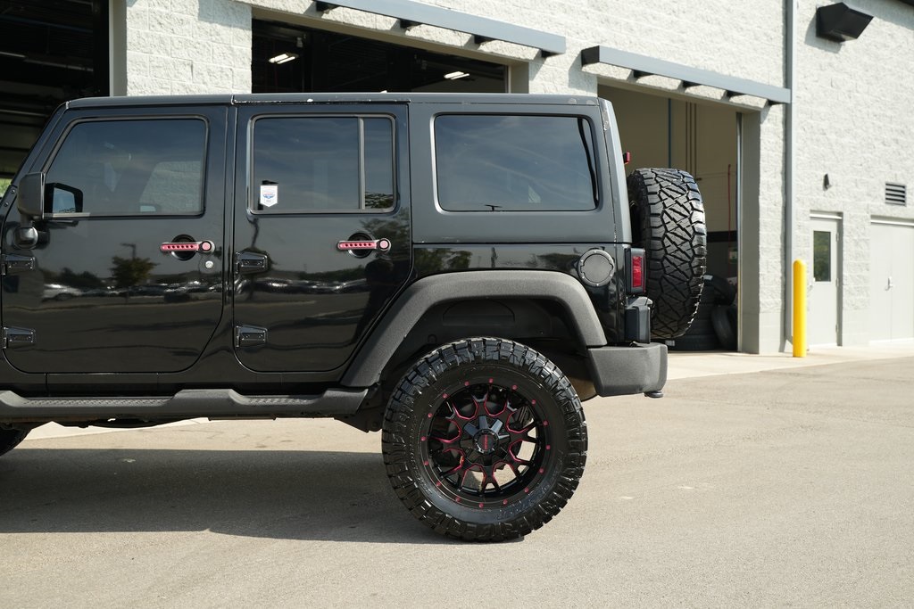 2014 Jeep Wrangler Unlimited Sport photo 11