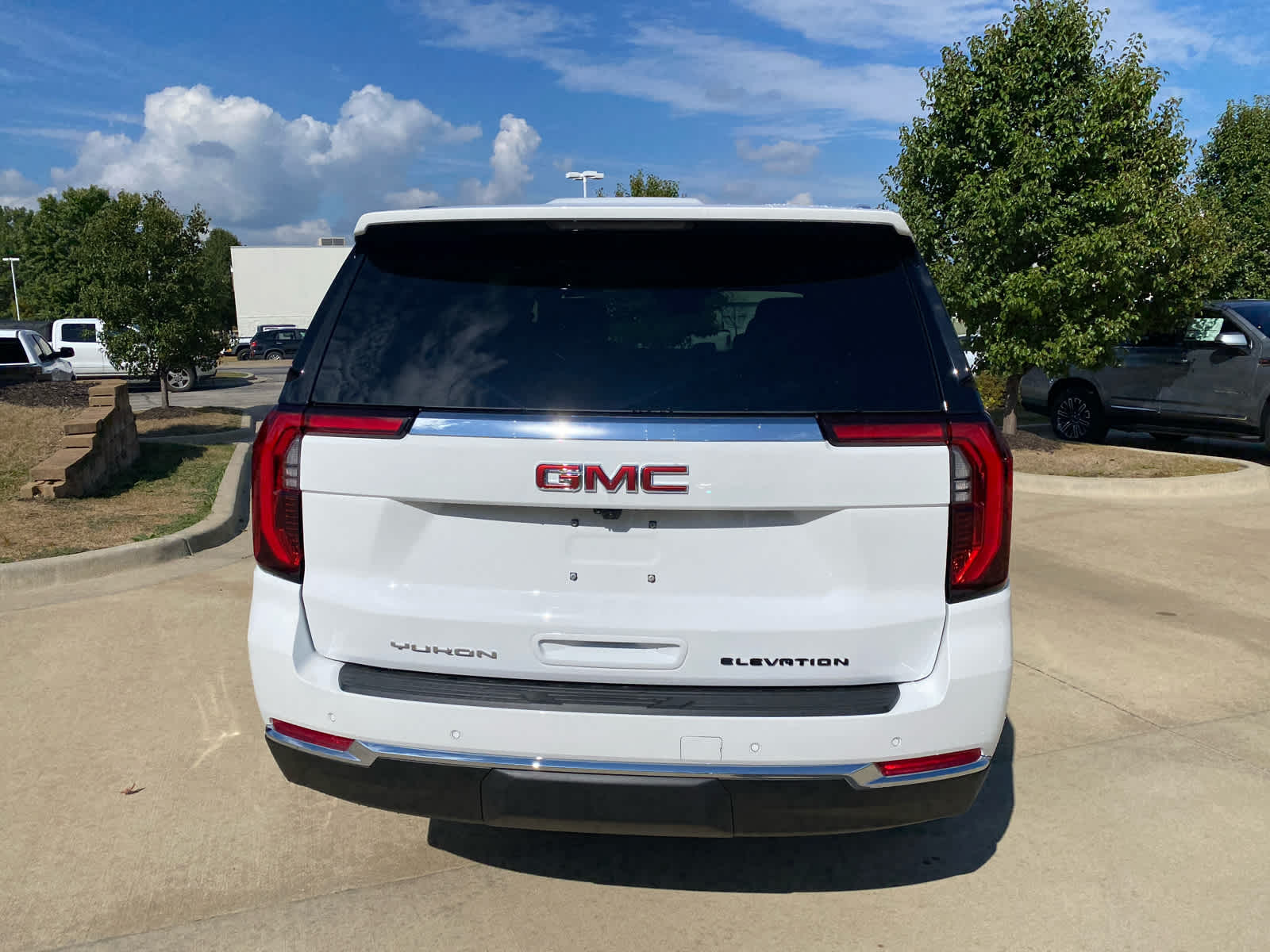2026 Gmc Yukon photo 3