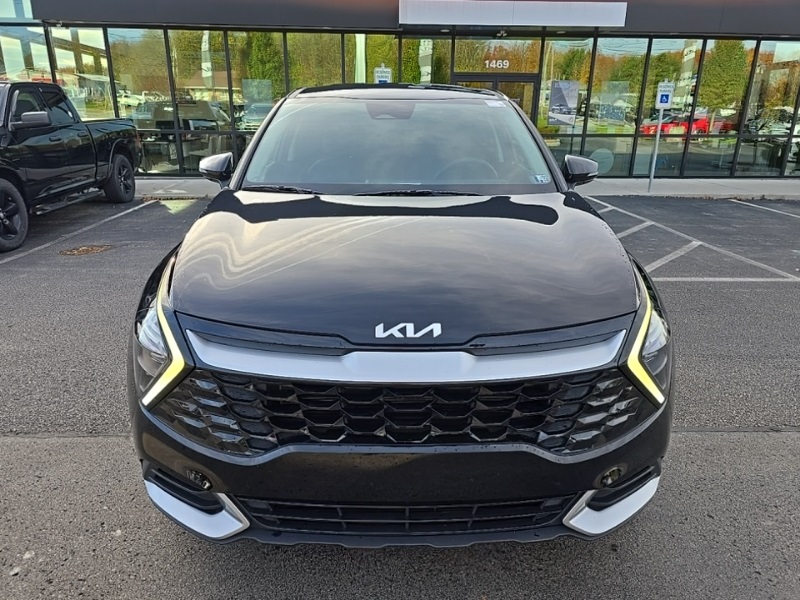 2023 Kia Sportage EX photo 2