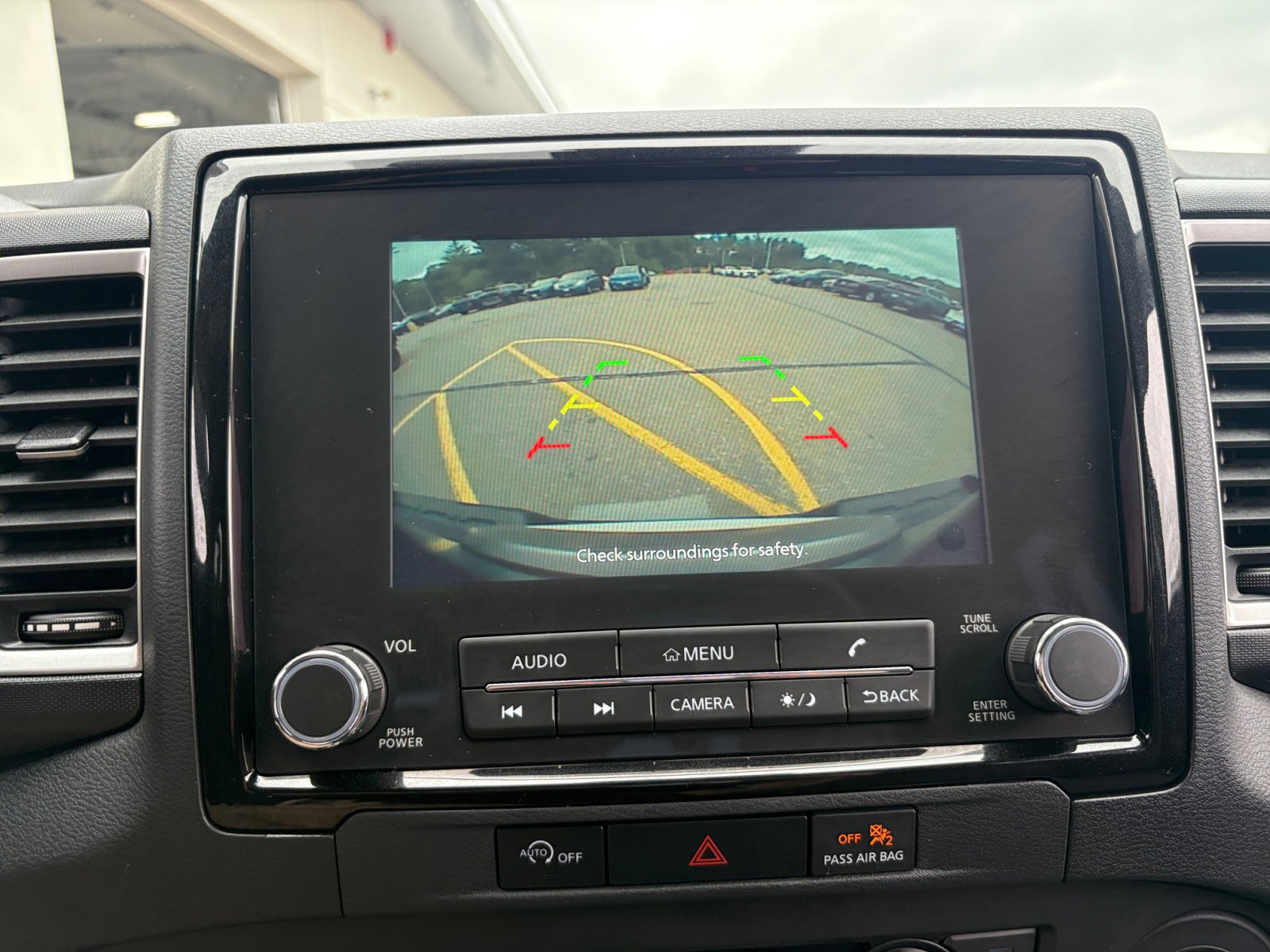 2024 Nissan Frontier SV photo 19