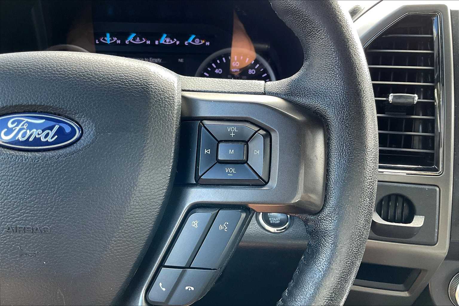 2019 Ford Expedition XLT photo 15