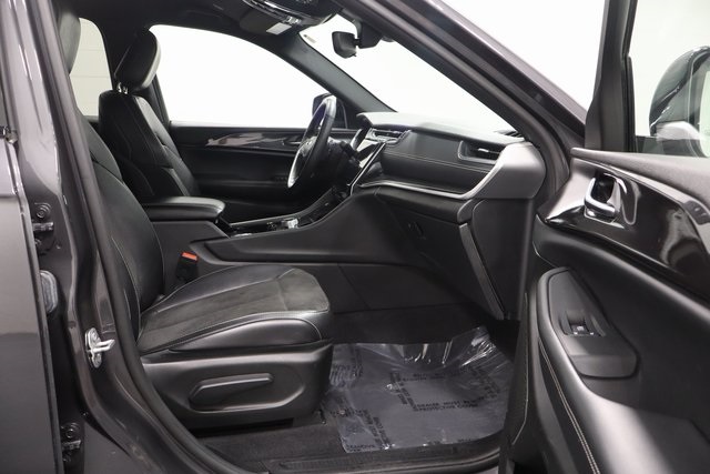 2022 Jeep Grand Cherokee Altitude photo 14
