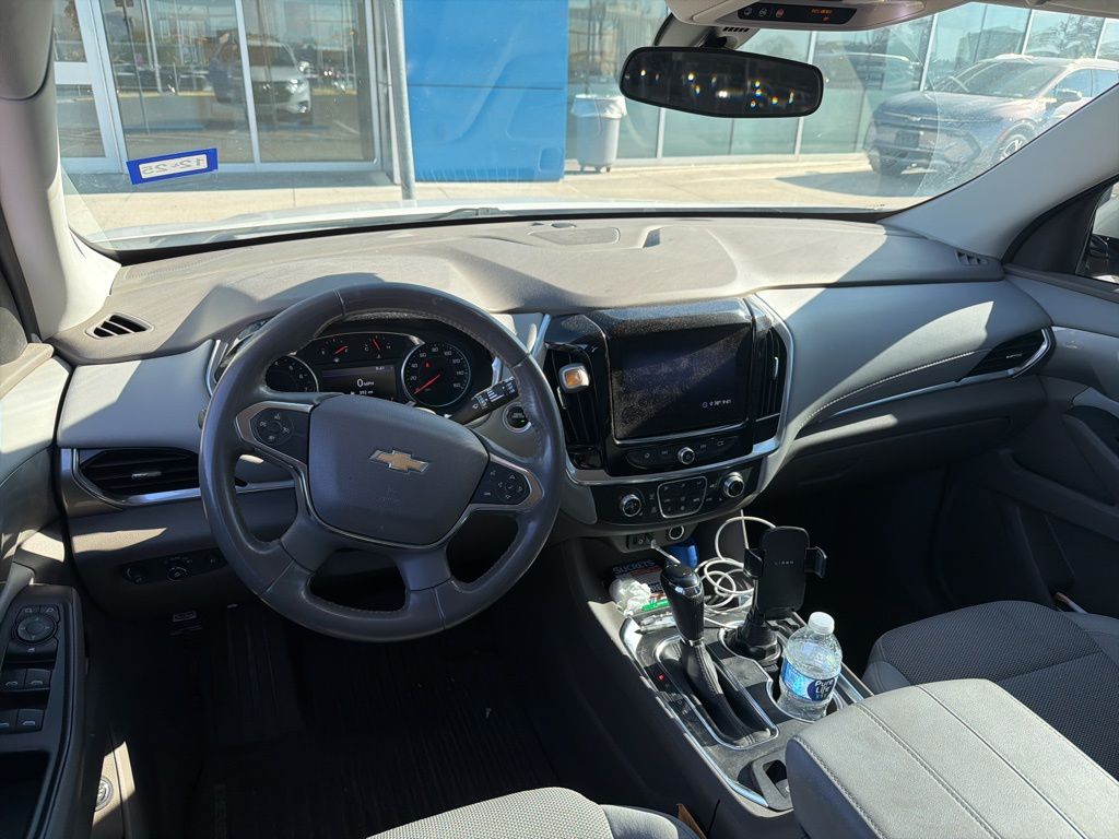 2020 Chevrolet Traverse 1LT photo 17