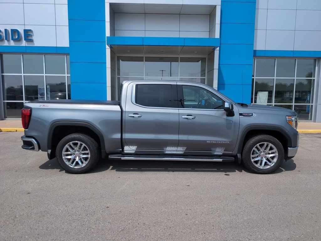 Used 2021 Satin Steel Metallic GMC SLT image 1