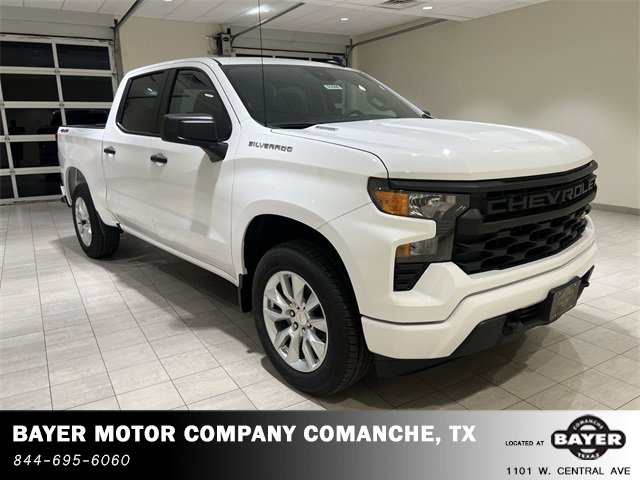 2026 Chevrolet Silverado 1500 Custom photo 3