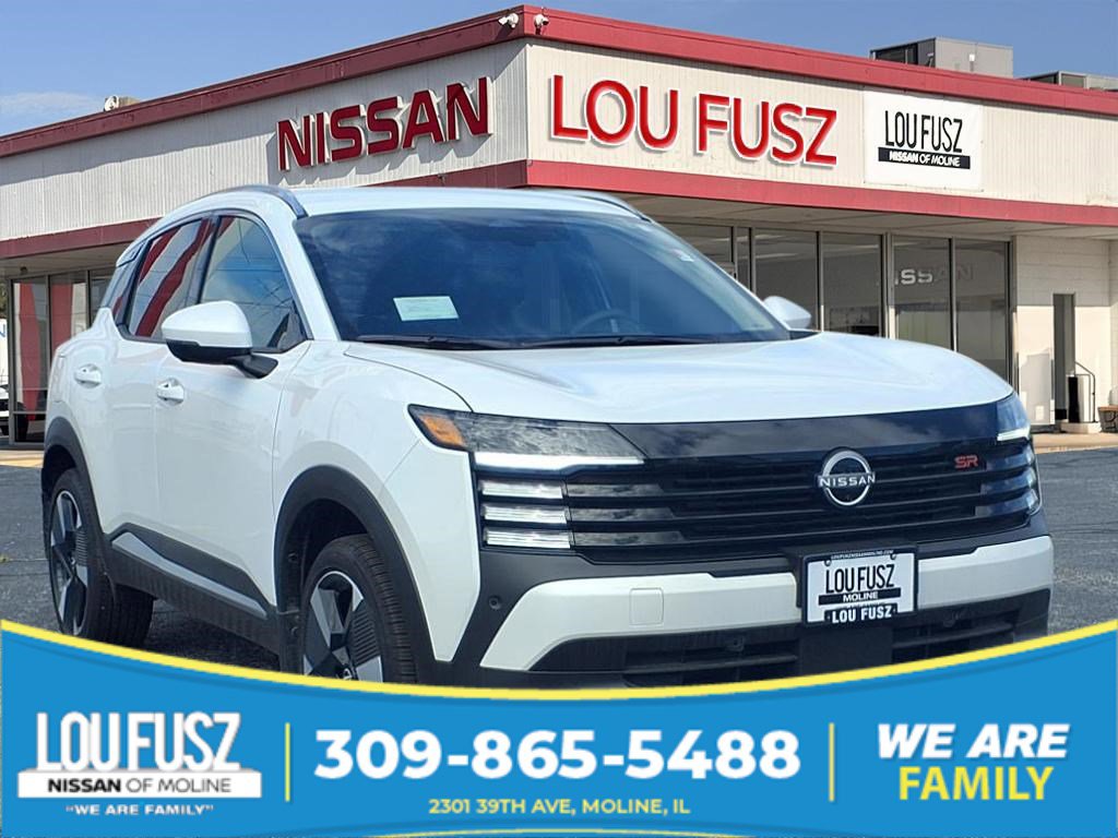 2025 Nissan Kicks SR AWD's photo