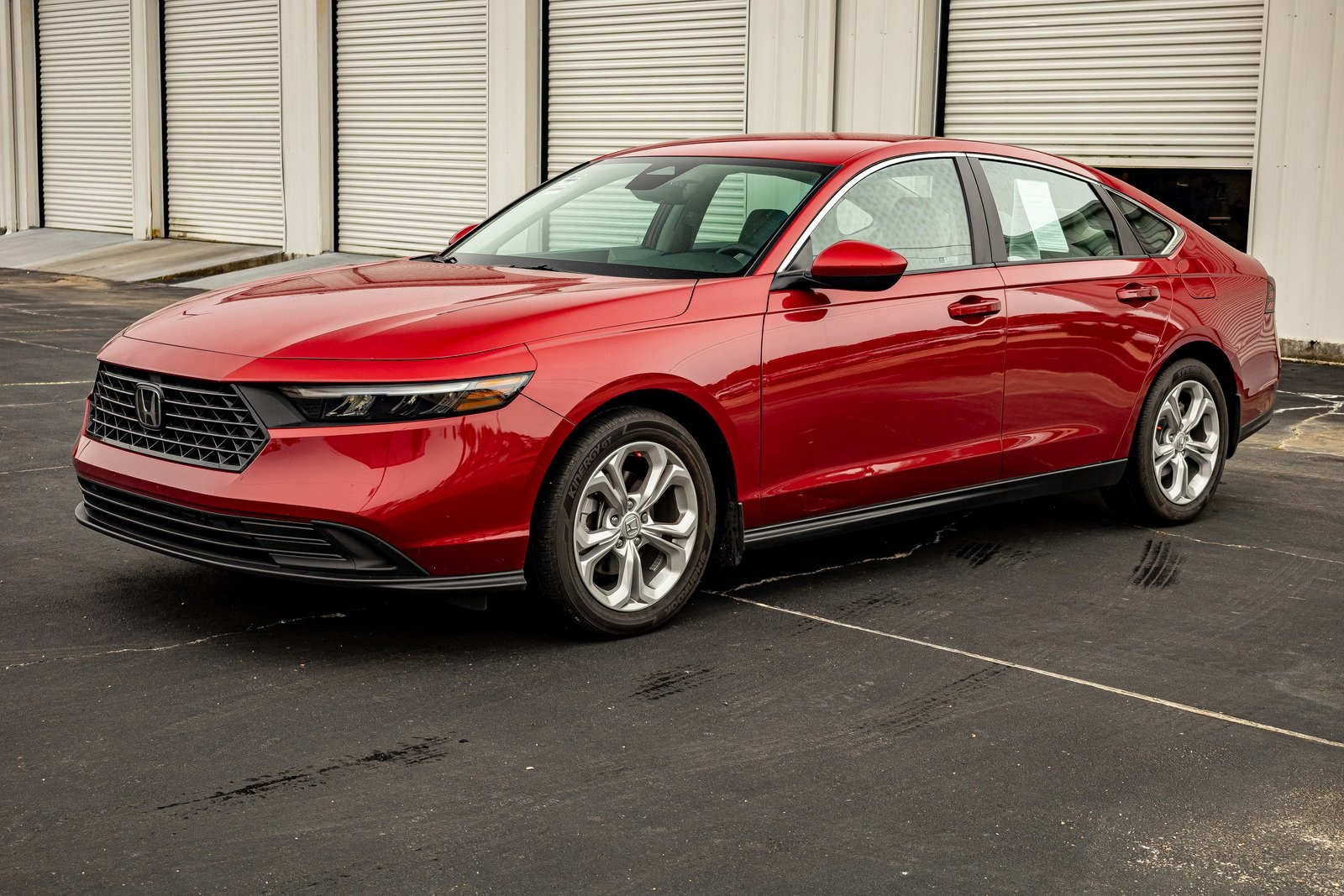 2024 Honda Accord LX's photo