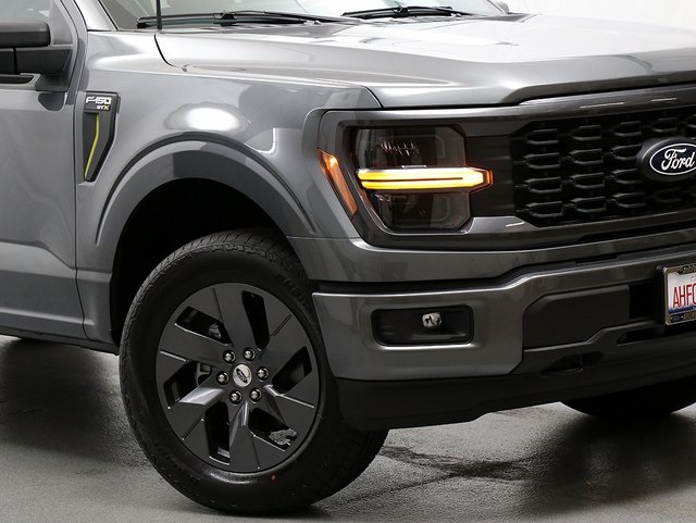 2025 Ford F-150 STX photo 3