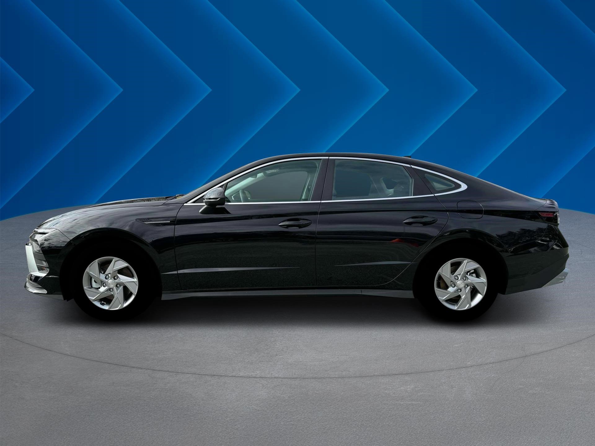 2025 Hyundai Sonata SE photo 3