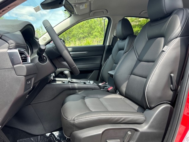 2025 Mazda CX-5 2.5 Select photo 22