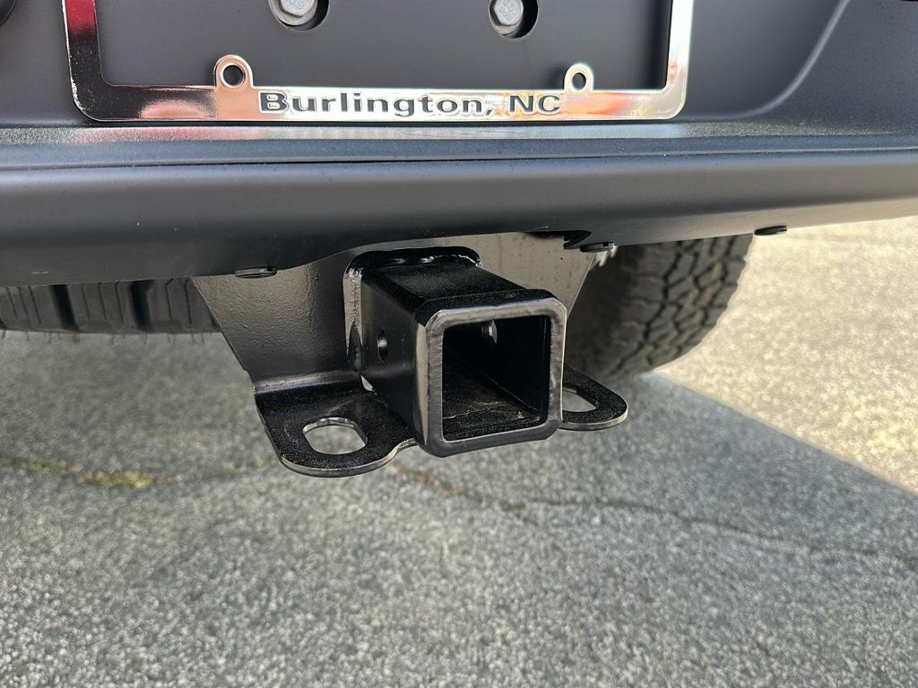 2025 Jeep Gladiator Mojave photo 6