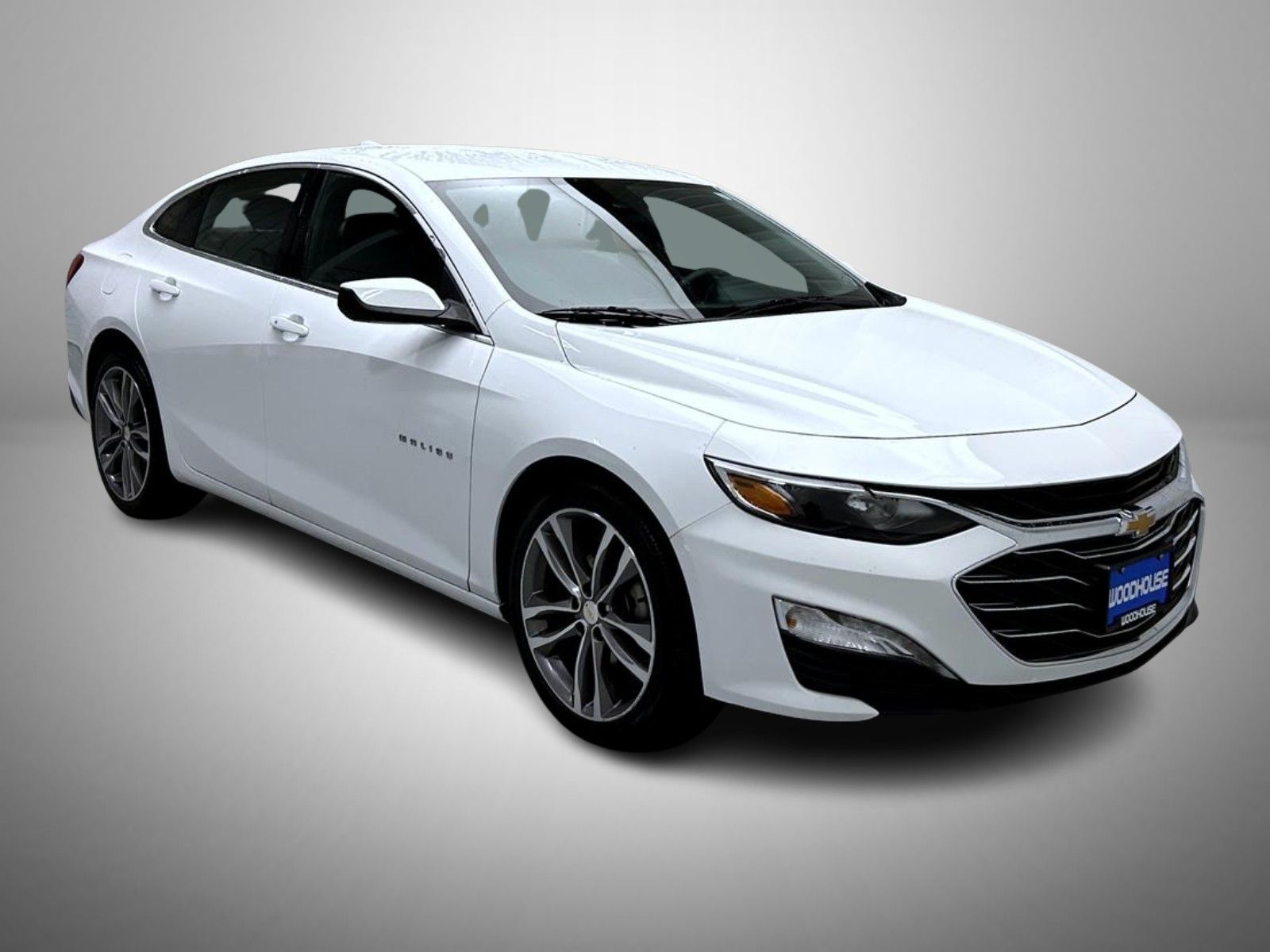 2023 Chevrolet Malibu 1LT photo 3