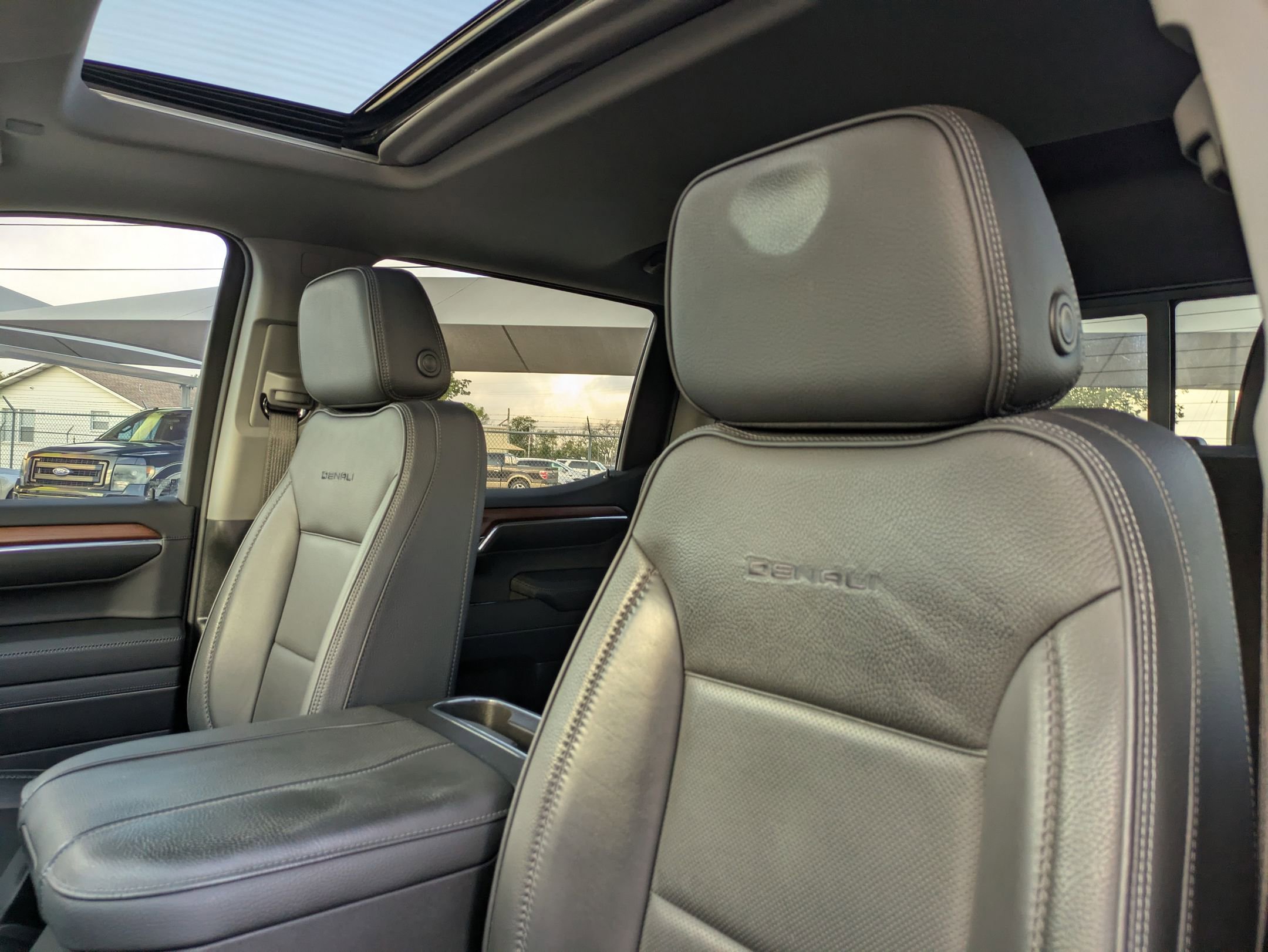 2023 Gmc Sierra 1500 Denali photo 13