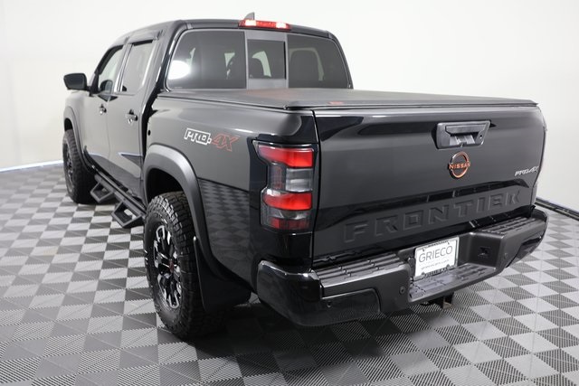 2022 Nissan Frontier PRO-4X photo 6