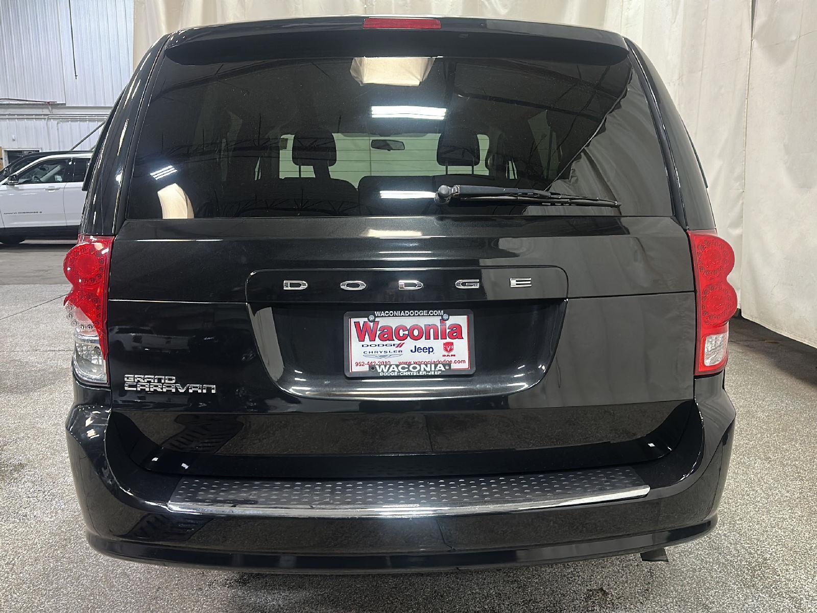 2014 Dodge Grand Caravan SE photo 4