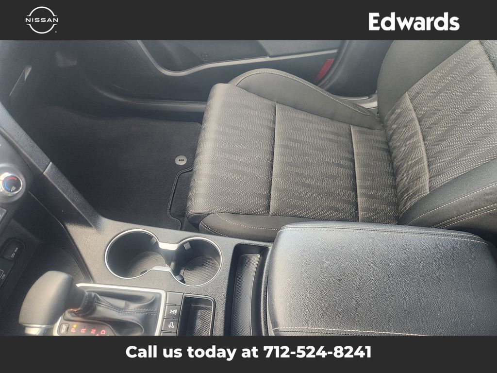 2022 Kia Sportage LX photo 27