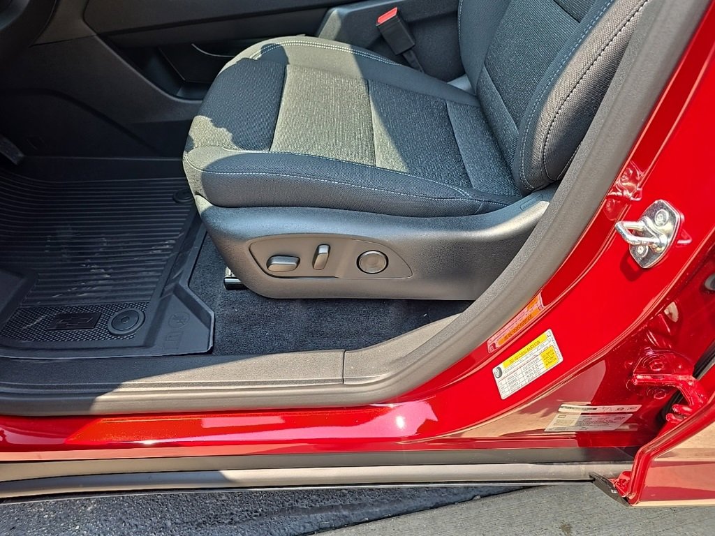 2026 Chevrolet Traverse photo 30