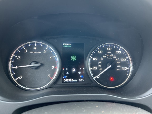 2020 Mitsubishi Outlander ES photo 11