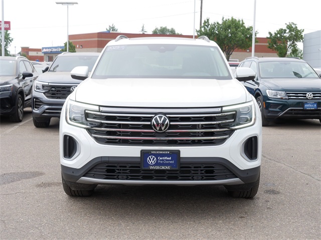 Certified 2025 Volkswagen Atlas SE w/Tech with VIN 1V2KR2CA5SC507782 for sale in Inver Grove Heights, Minnesota