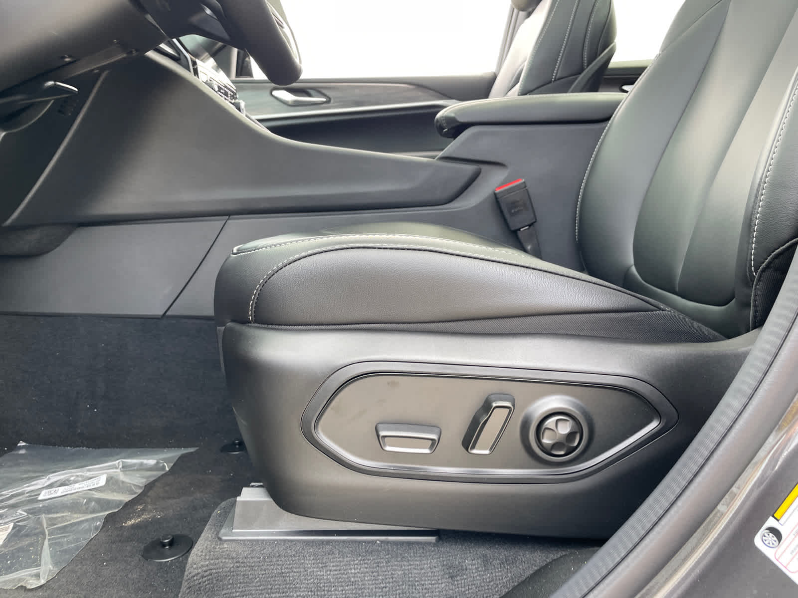 2025 Jeep Grand Cherokee Limited photo 19