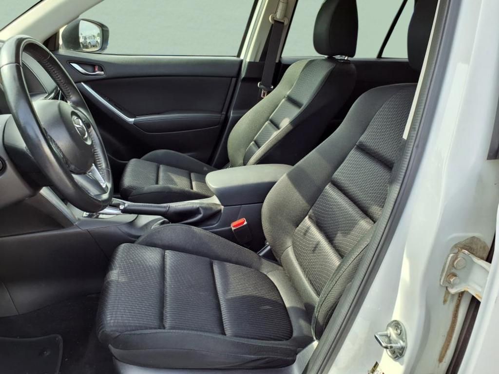 2015 Mazda CX-5 Touring photo 3