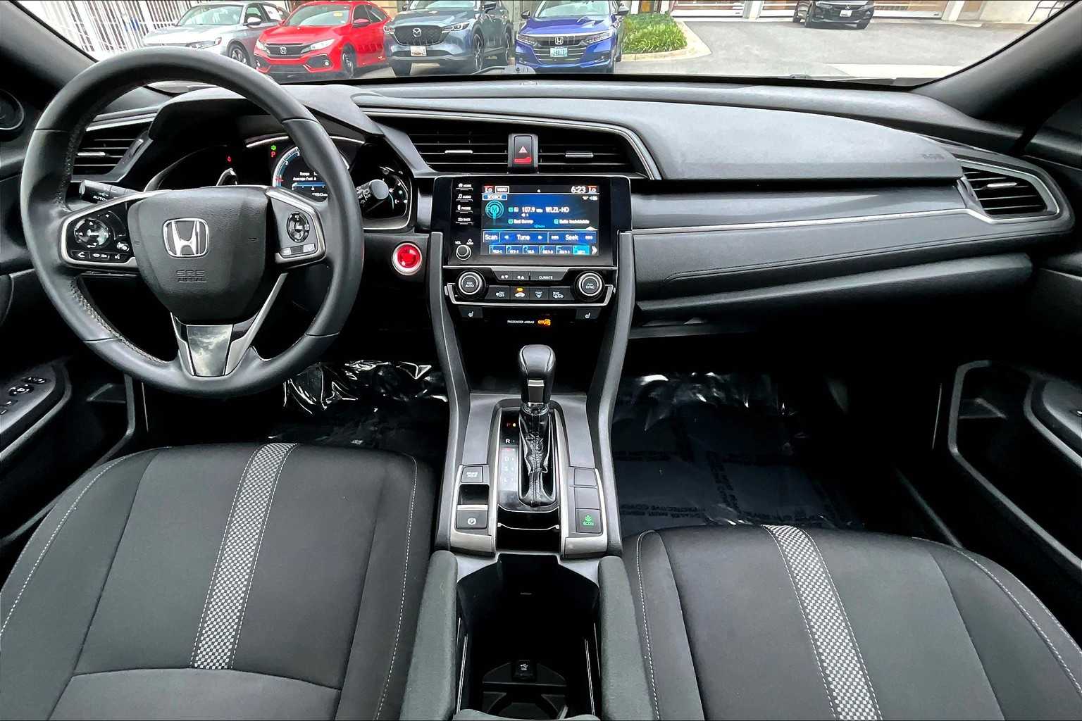 2021 Honda Civic Hatchback EX photo 14