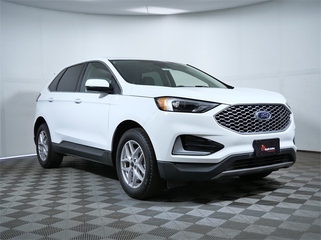 2023 Ford Edge SEL's photo
