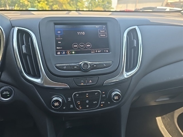 2024 Chevrolet Equinox LT photo 26