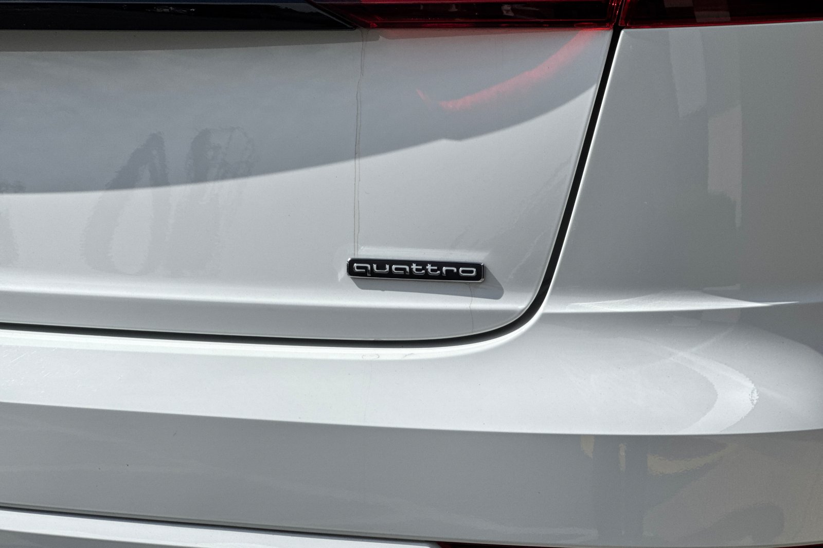 2019 Audi Q8 Prestige photo 23