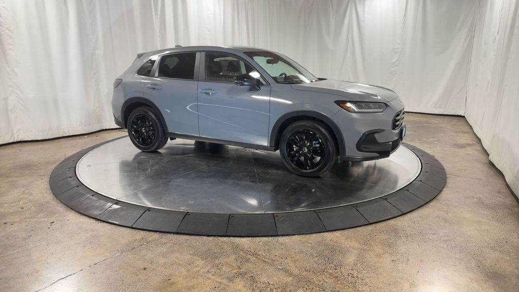 2026 Honda HR-V Sport photo 2