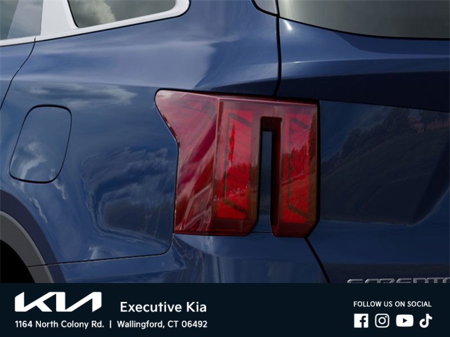 2025 Kia Sorento S photo 11