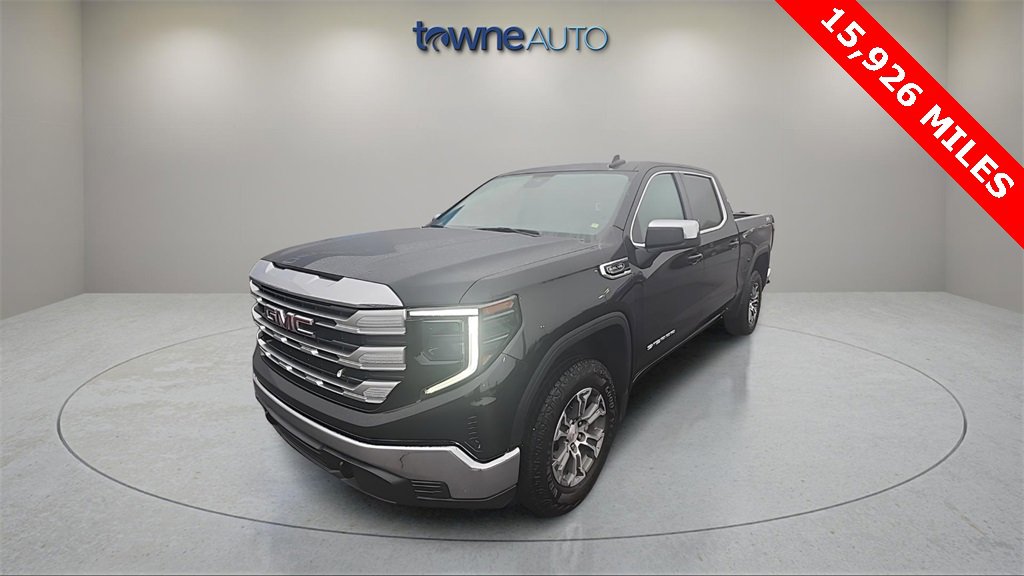 2024 GMC Sierra 1500 SLE's photo