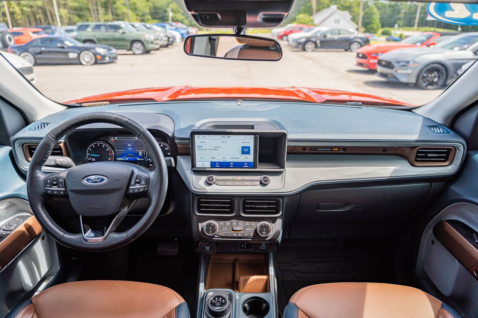 2022 Ford Maverick Lariat photo 23