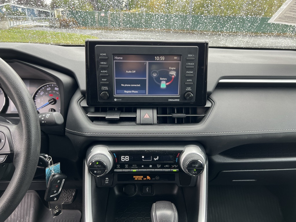 2021 Toyota RAV4 Hybrid LE photo 16