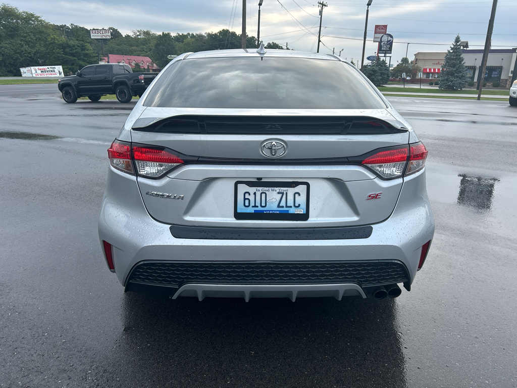 2020 Toyota Corolla SE photo 4