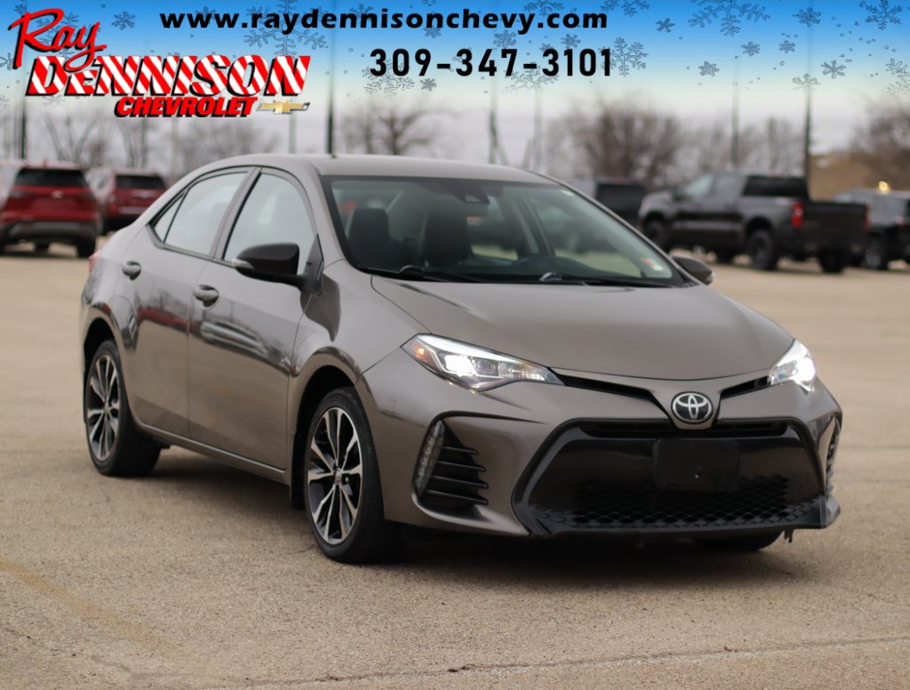 2017 Toyota Corolla SE's photo