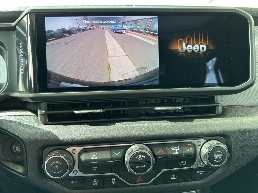 2025 Jeep Wrangler Sport photo 15