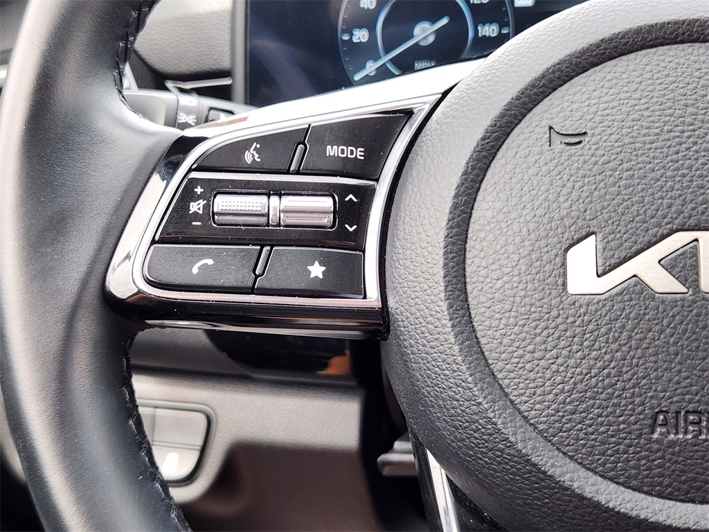 2024 Kia Seltos X-Line photo 19