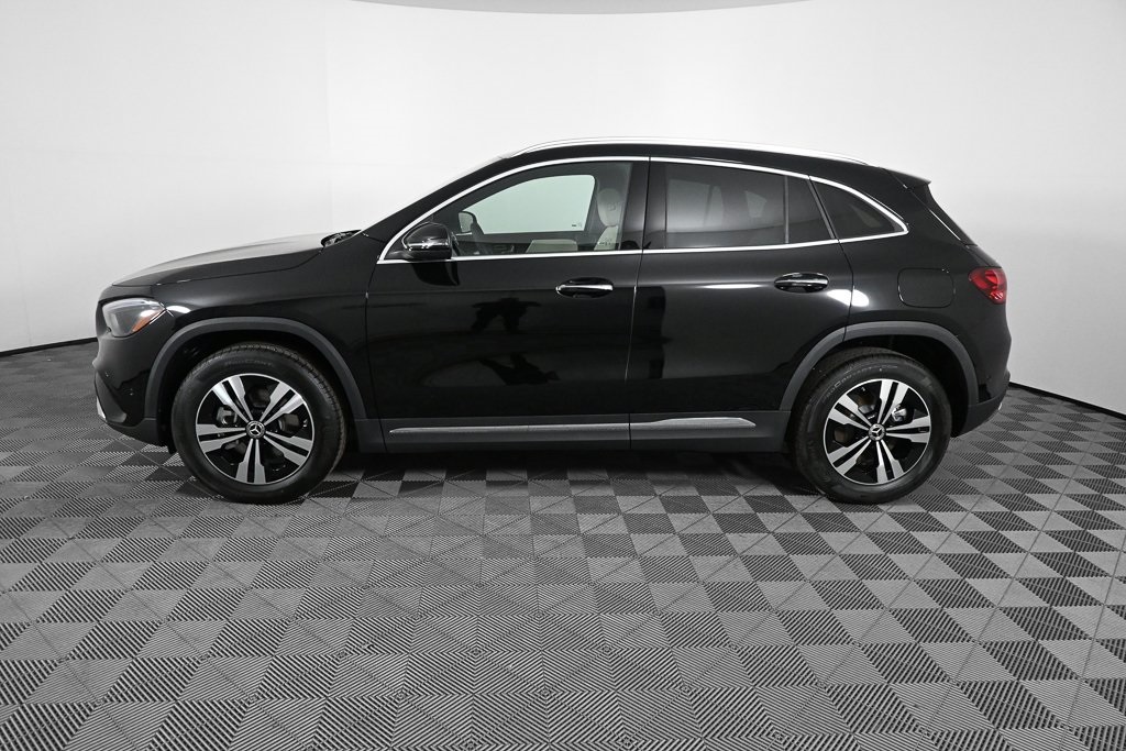 2026 Mercedes Benz GLA 250 photo 3